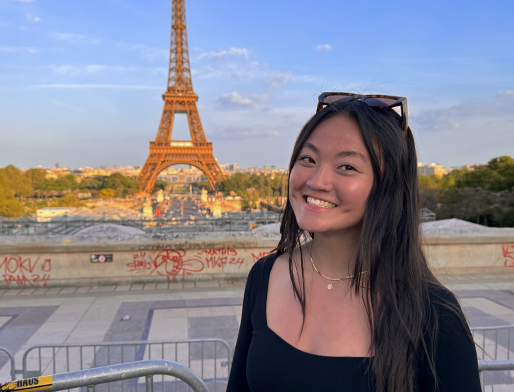 Student in paris during study abroad